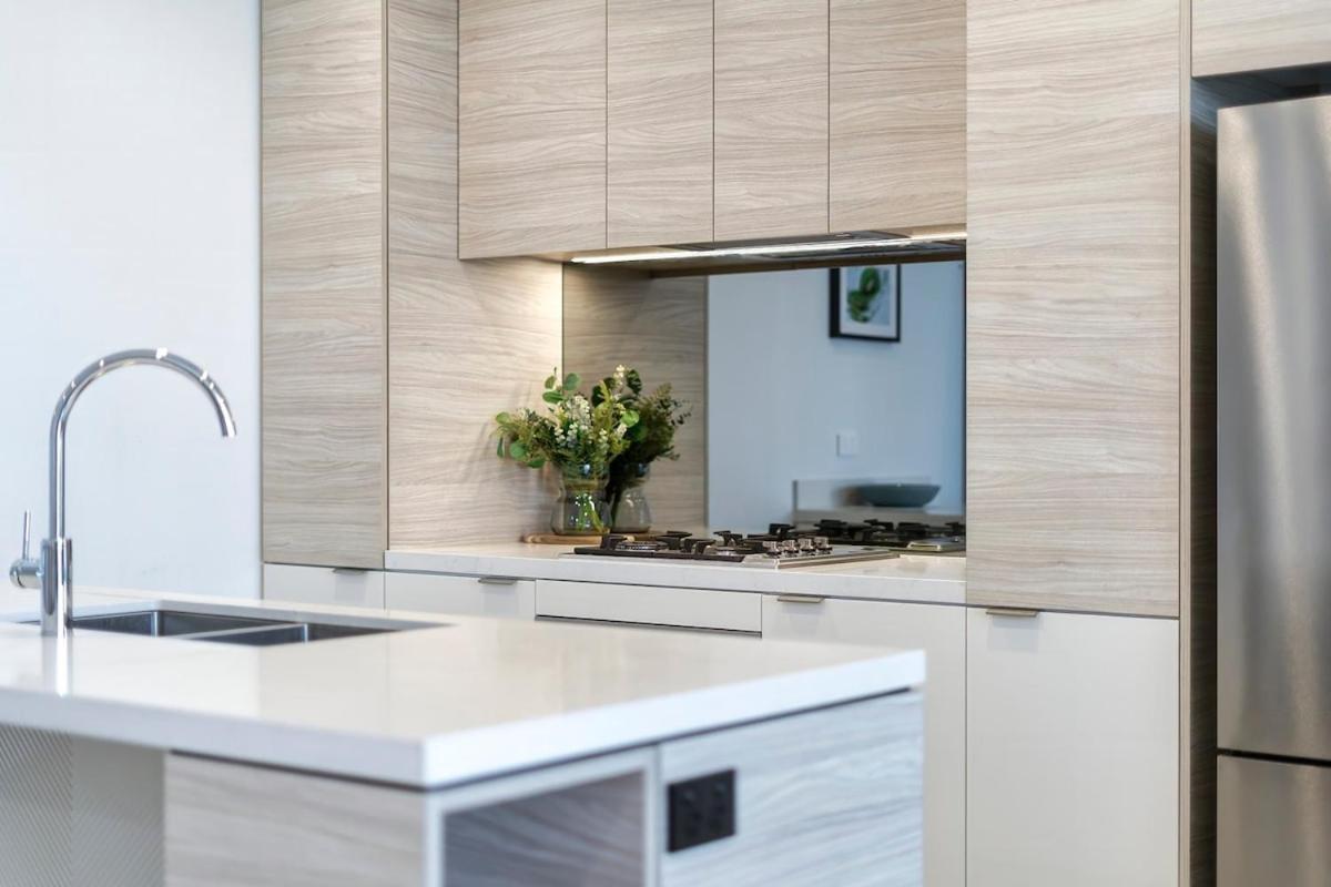 Apartment Meriton 3 Bedroom Ocean Views Parking